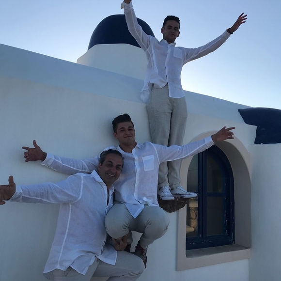 Meet your Posher, Lorena - Picture 1 of 1